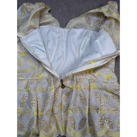 VTG Women's Yellow Handmade Eyelet Fitted Bodice Peplum Zip Back Puff Sleeve Top - Picture 5 of 9